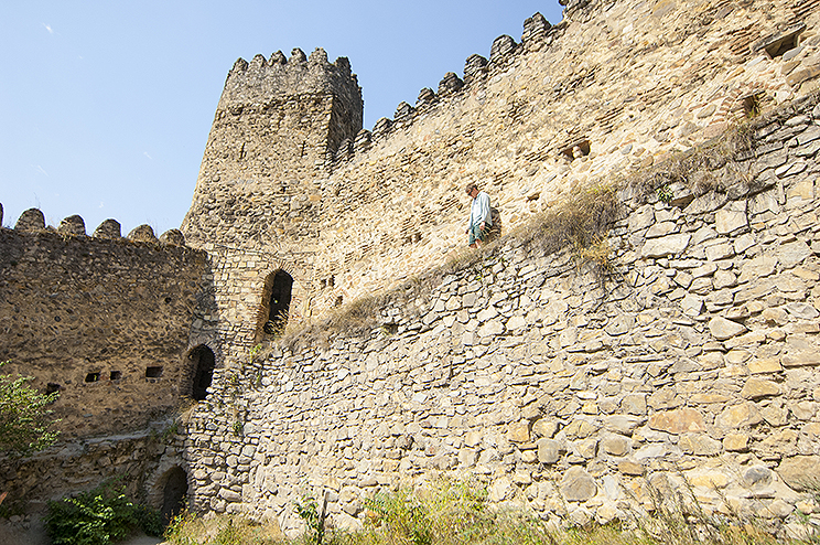 Ananuri_fortress_Georgia