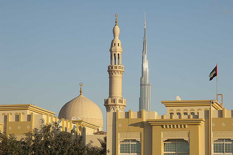 Dubai Mosque